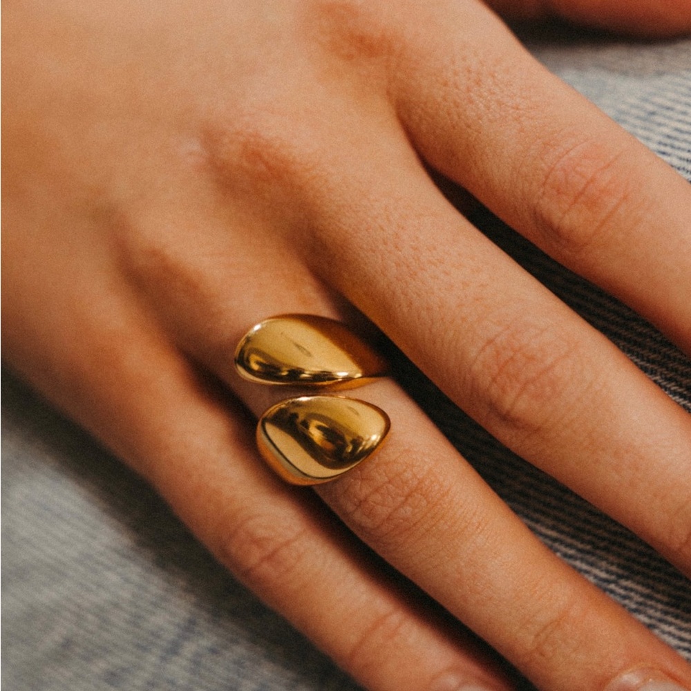 18k Gold Plated Modern Ring – Bold Statement Design